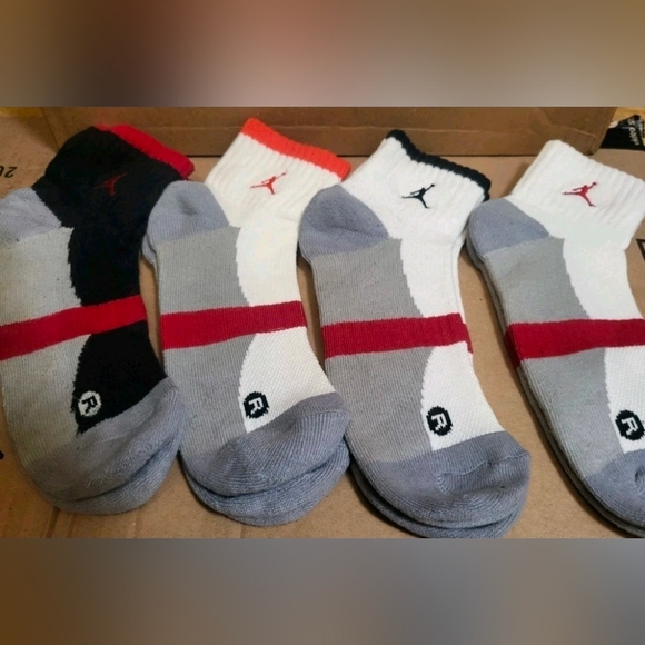 Jordan Retro Quarter Top Socks Lot Of 4 - Picture 10 of 10